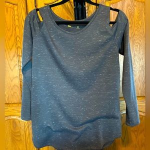 Xersion Cold Shoulder Gray Top M
